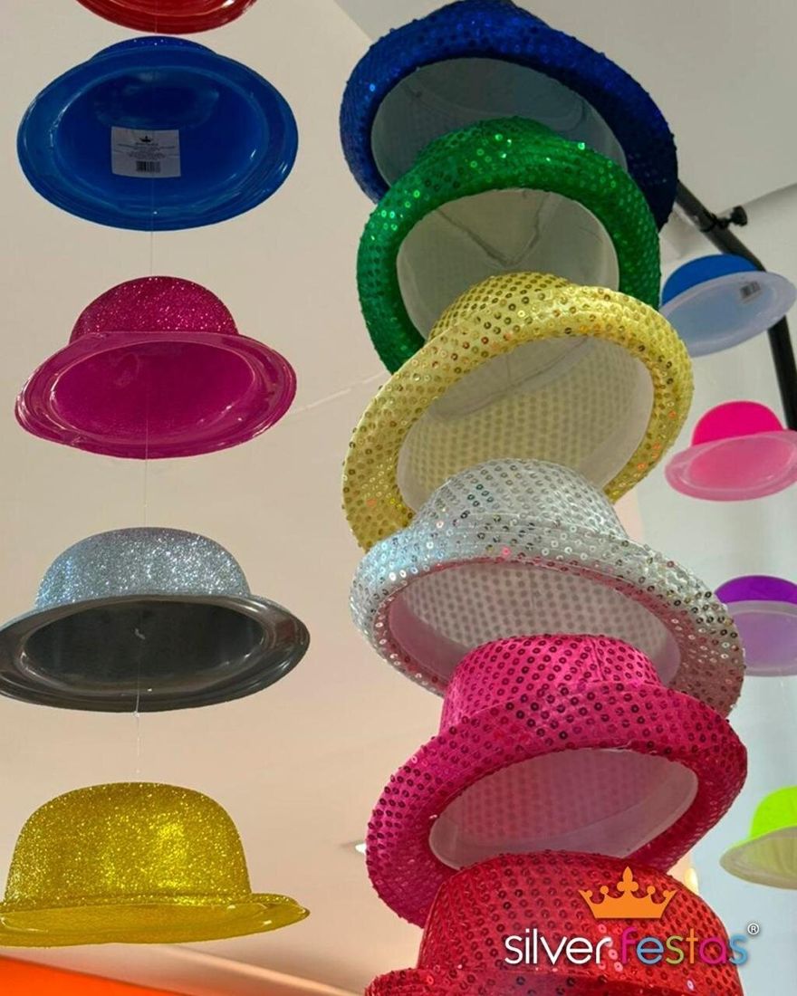 Chapéus coloridos de Carnaval