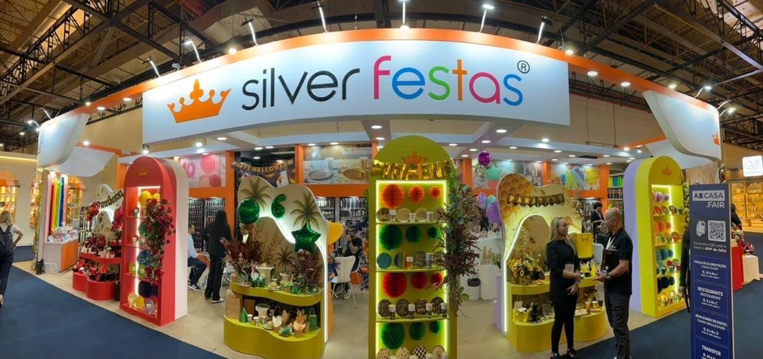 Estande da Silver Festas em feira de negócios