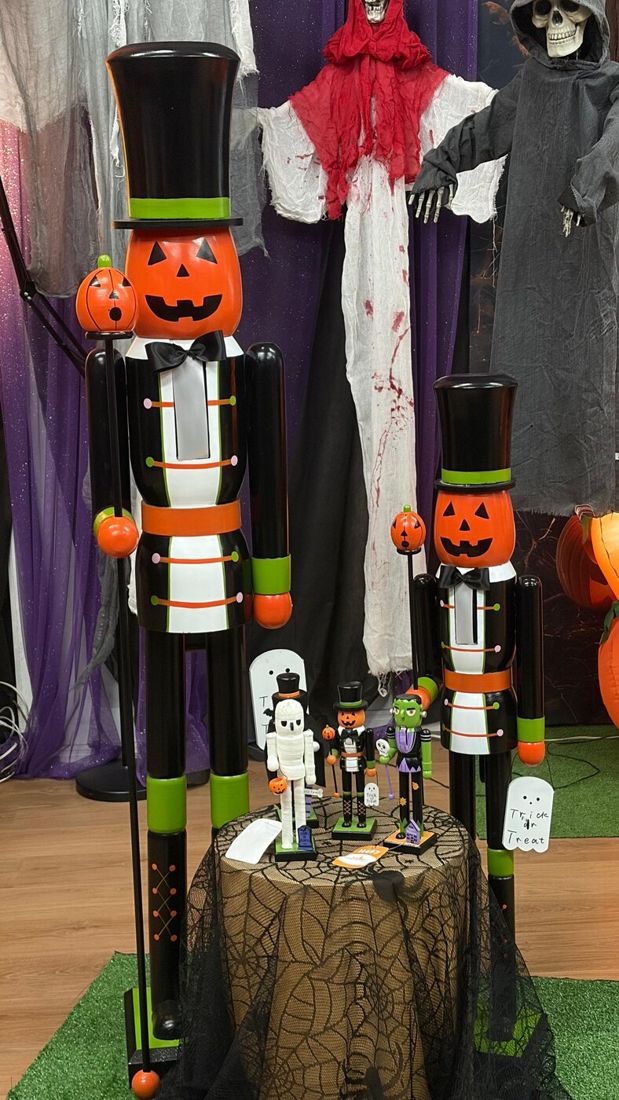 Quebra-nozes de Halloween com abóbora