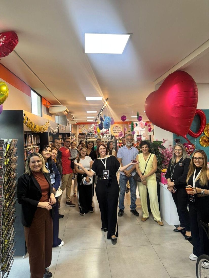 Showroom da Silver decorado com balões